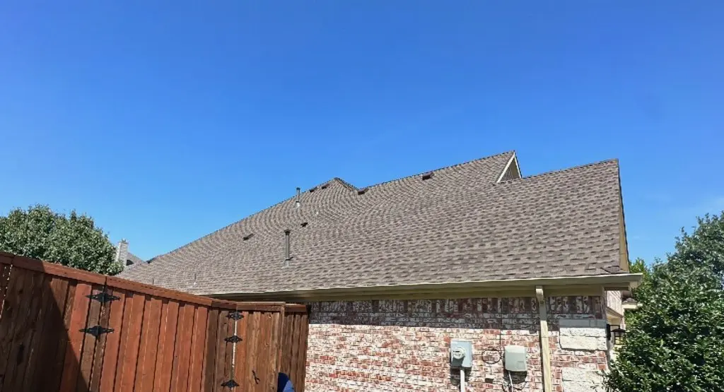 Completed roof replacement project in Fox Lake